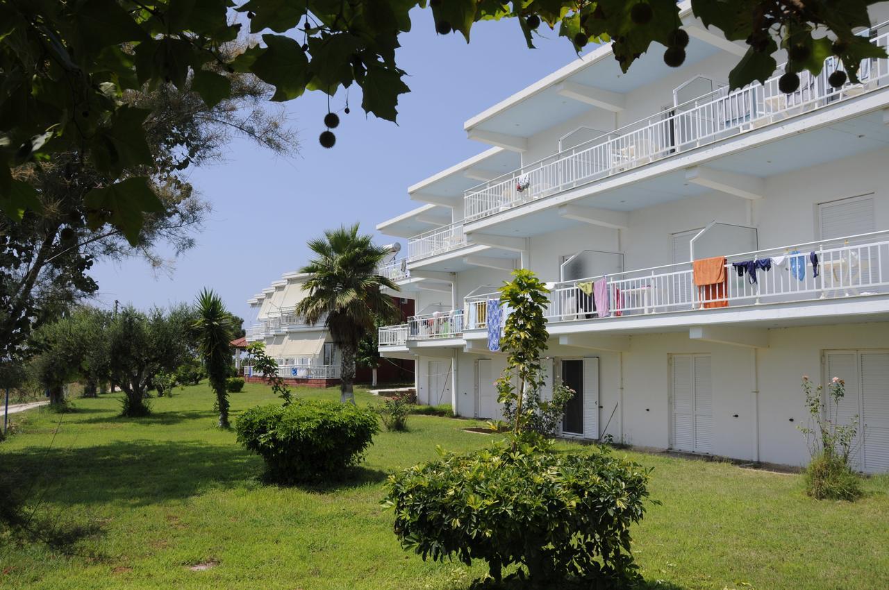 Apartments Hotel Alexandros Arkoudi Exterior photo